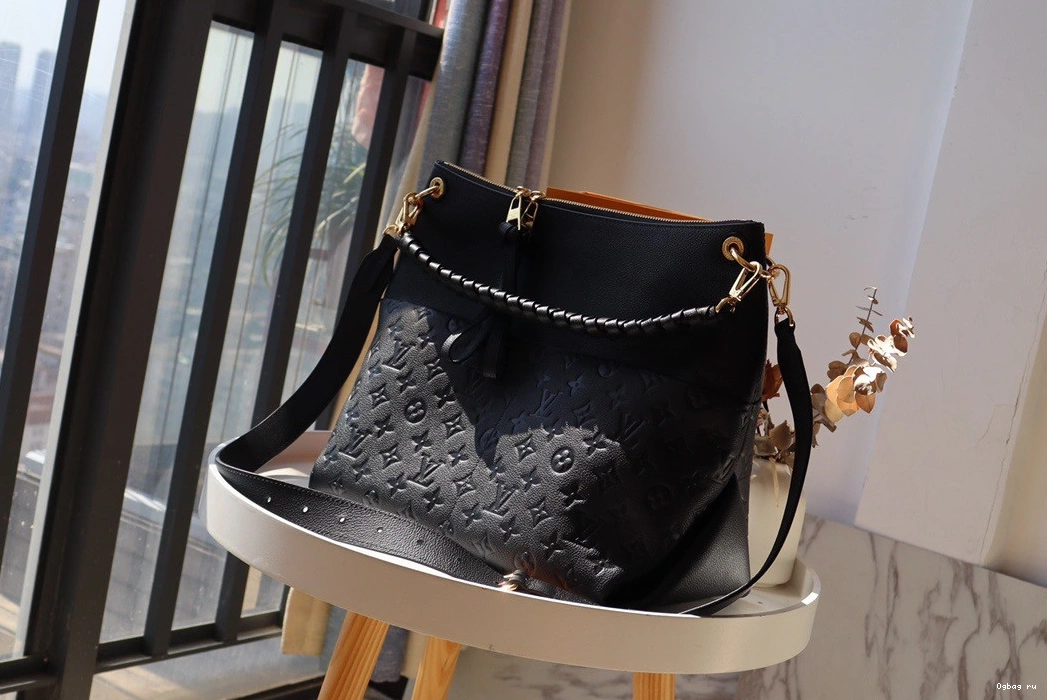 MAIDA LOUIS VUITTON HOBO 0713